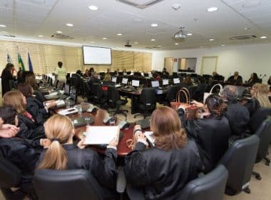 MP-BA empossa três procuradores de Justiça no Órgão Especial