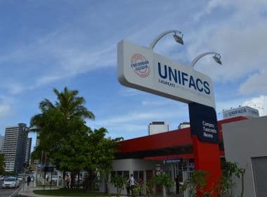 Unifacs é processada pelo MP-BA por mudar grade curricular e não informar estudantes