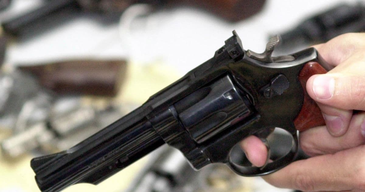Decreto que altera regras para a posse de armas é inconstitucional, afirma PFDC