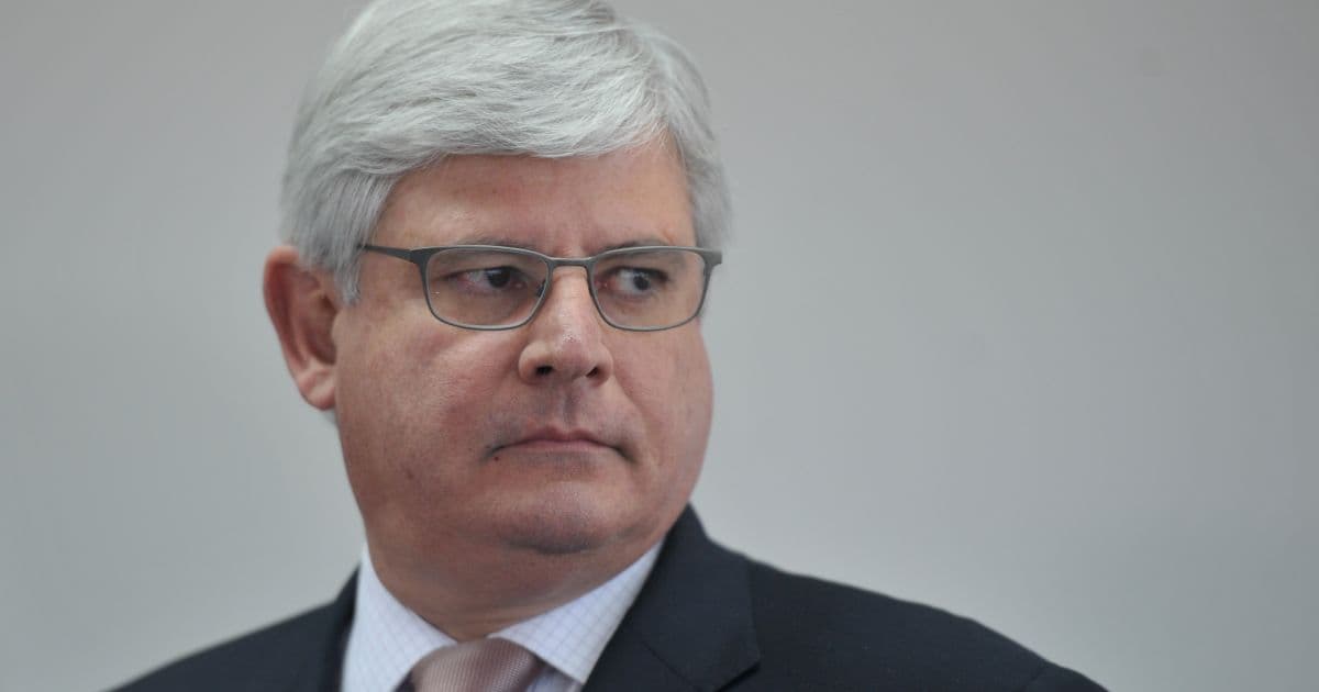 Rodrigo Janot pede suspensão de carteira da OAB por pressão política