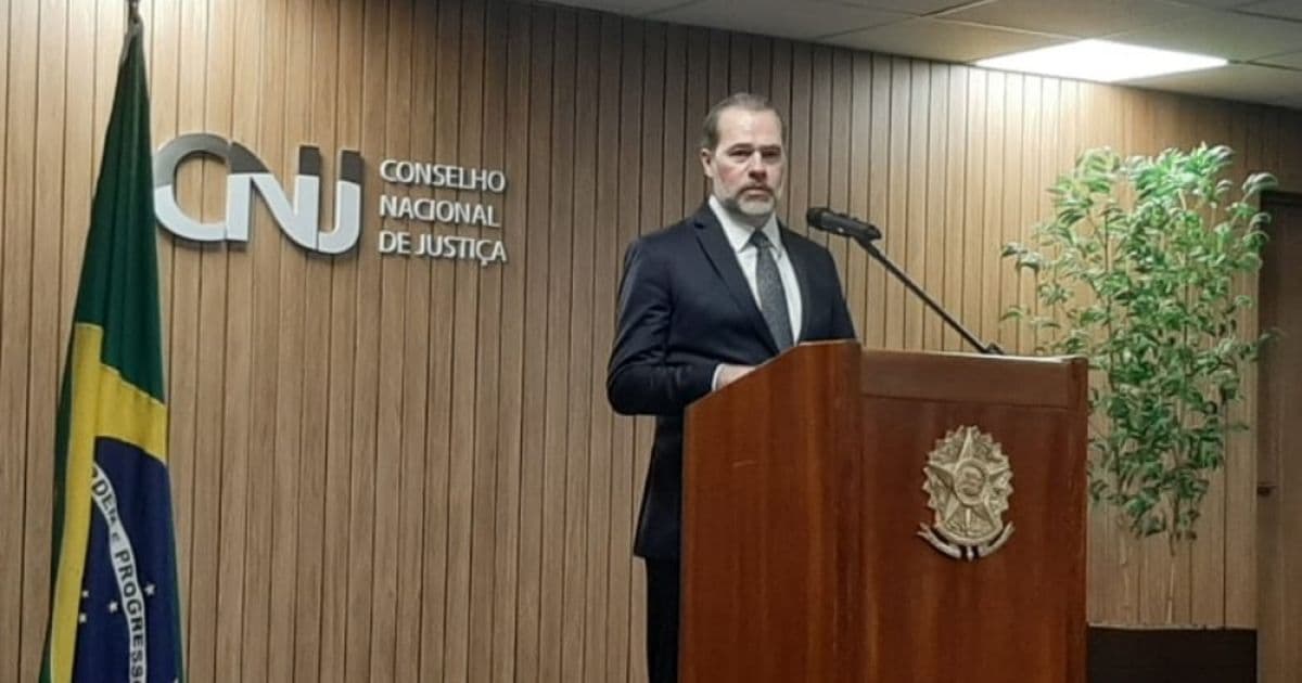 Toffoli suspende aplicação do juiz de garantias por 180 dias