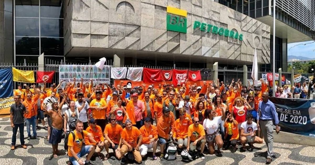 Petrobras e trabalhadores chegam a acordo e finalizam greve, diz ministro do TST