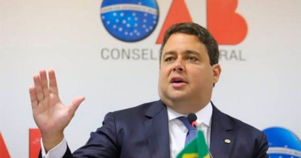 OAB move ação no STF contra Bolsonaro por não cumprir orientação da OMS