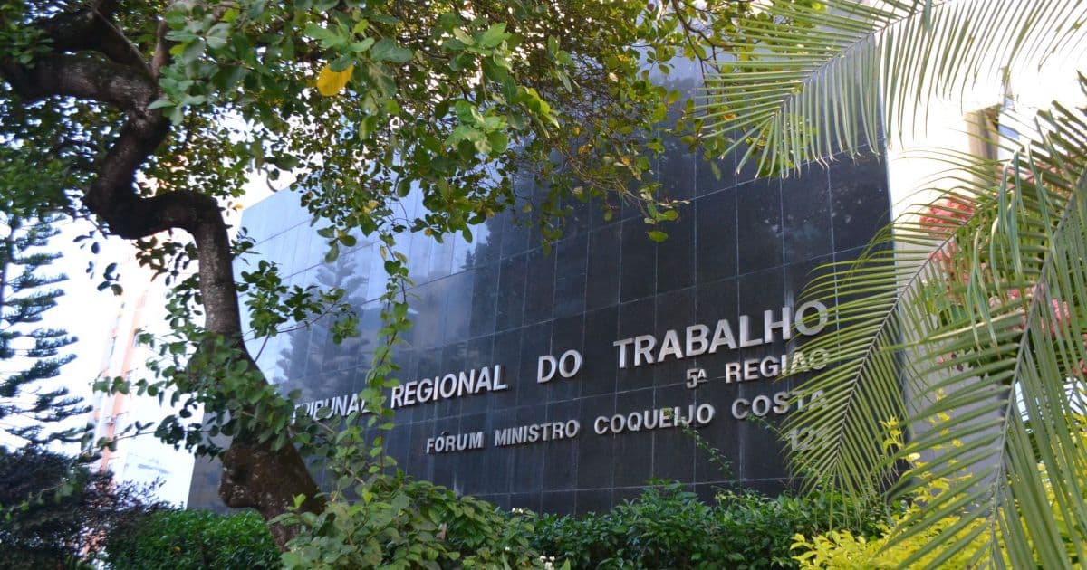 TRT-BA realiza audiência de conciliação com rodoviários de Salvador