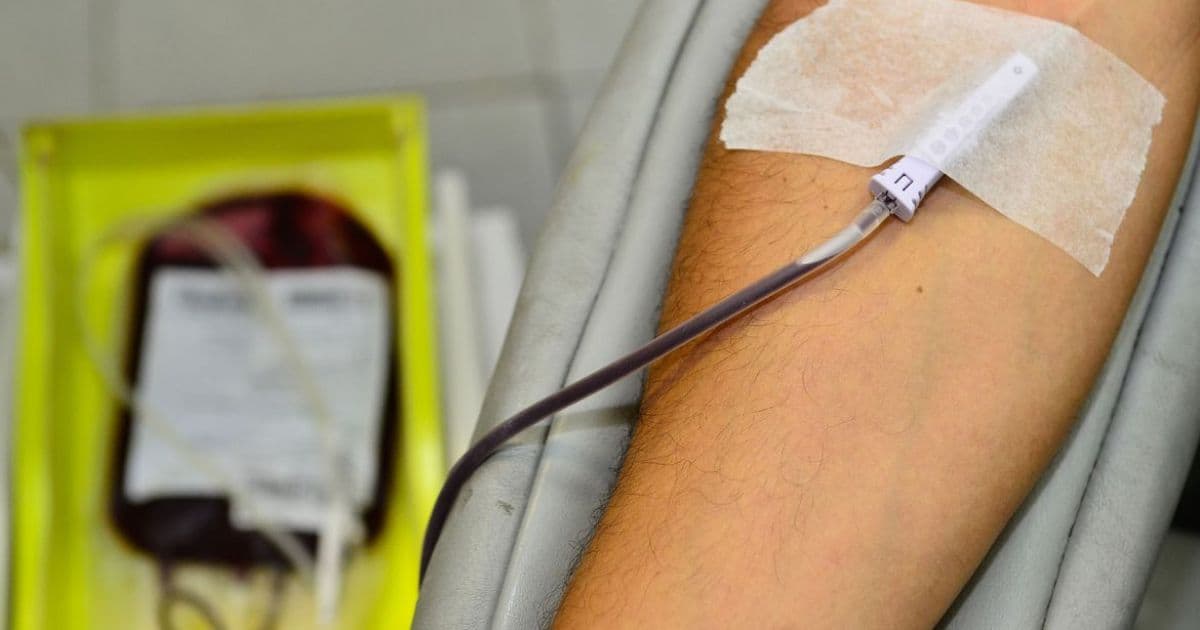 Justiça autoriza transfusão em paciente com suspeita de Covid-19 apesar de crença religiosa