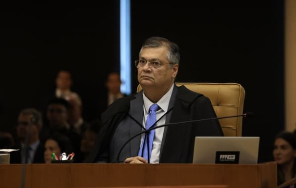 Advogado pede suspeição de Flávio Dino no julgamento de ação do 8 de janeiro