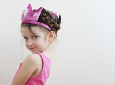 ONG recria histórias infantis com protagonismo das princesas