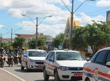 Barreiras: Taxista é achado morto após atender corrida; colegas protestam 