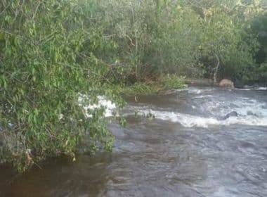 Correntina: Corpo de garoto que caiu de colo de pai em rio é encontrado
