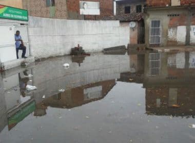 Feira de Santana: Chuvas causam estragos e cancelamento de aulas