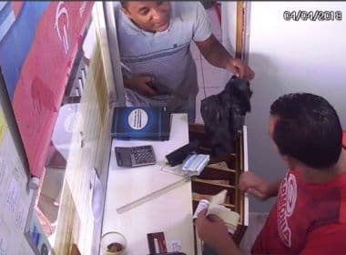 Nova Fátima: Homem assalta caixa do Bradesco com rosto à mostra