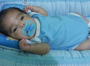 Brumado: Família pede apoio para tratamento de bebê que nasceu com 'ossos de cristal'