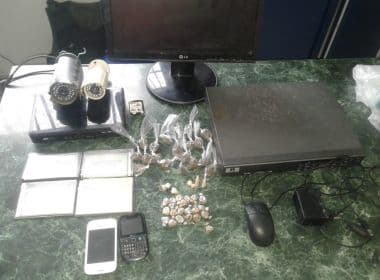 Madre de Deus: Polícia desmonta ‘central’ de câmeras do tráfico e prende dois homens