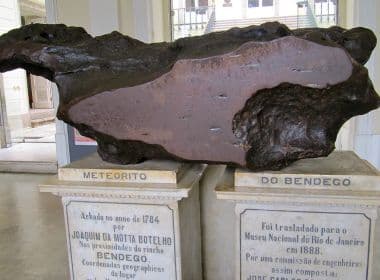 'Meteorito do Bendegó' está entre itens de Museu que podem ter 'sobrevivido' a incêndio