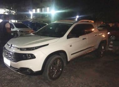 Feira: Suspeito de roubar carro morre em confronto com agentes, diz Polícia