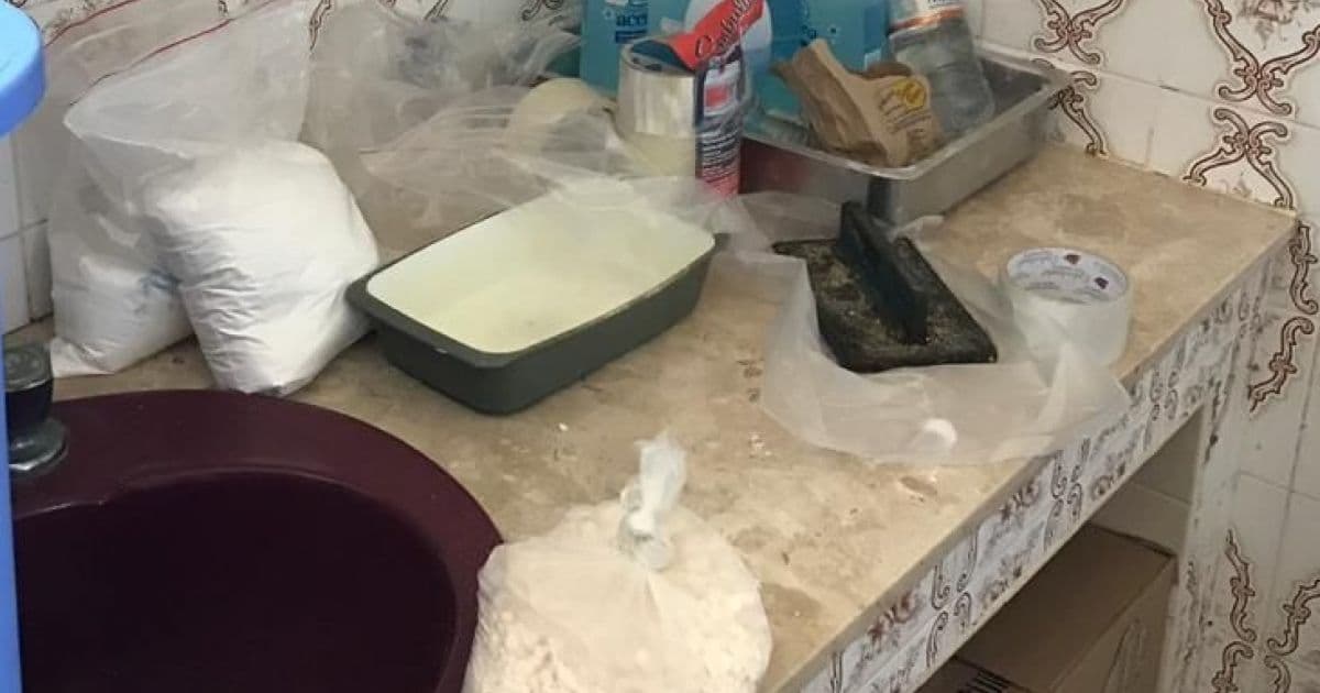 Camaçari: Operação da PF localiza laboratório de refino de drogas e prende quatro pessoas