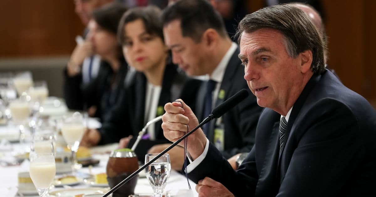 Bolsonaro quer inaugurar Aeroporto em Conquista sem participação do povo