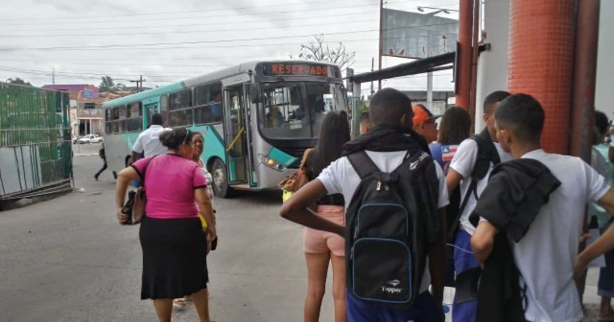 Feira: Ônibus voltam a funcionar após paralisação do sindicato