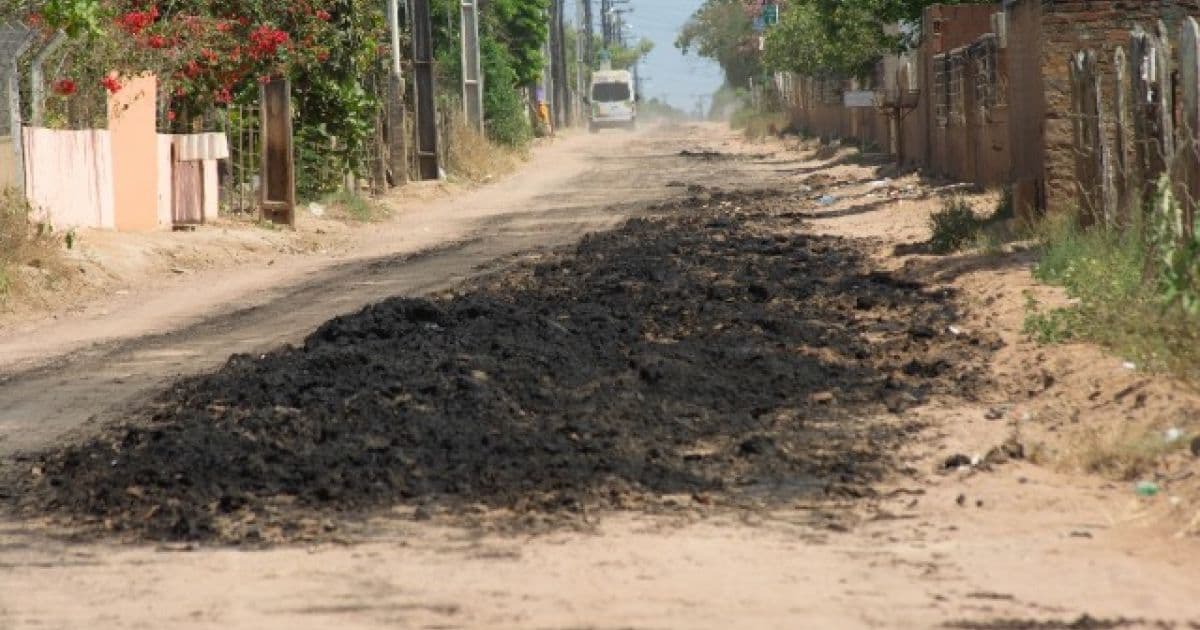 Feira: Prefeitura investiga origem de 8 toneladas de substância despejada em distritos