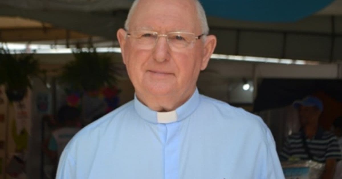 Feira: Arcebispo Dom Itamar Vian é internado após princípio de infarto