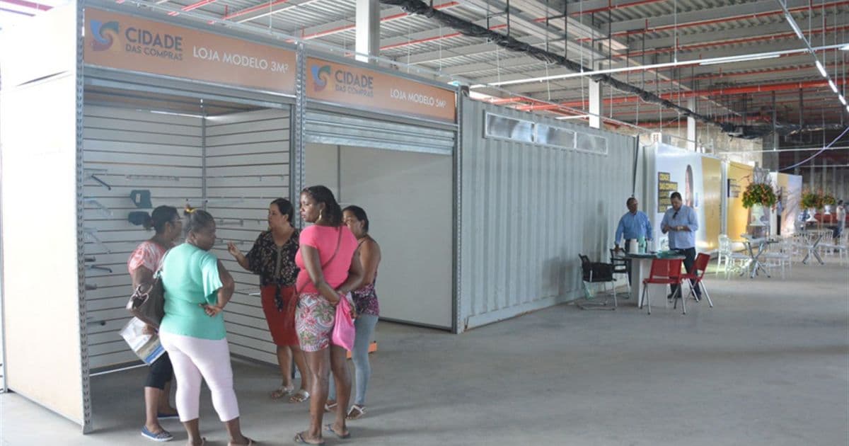 Feira de Santana: Prefeitura adia realocação de ambulantes para shopping popular