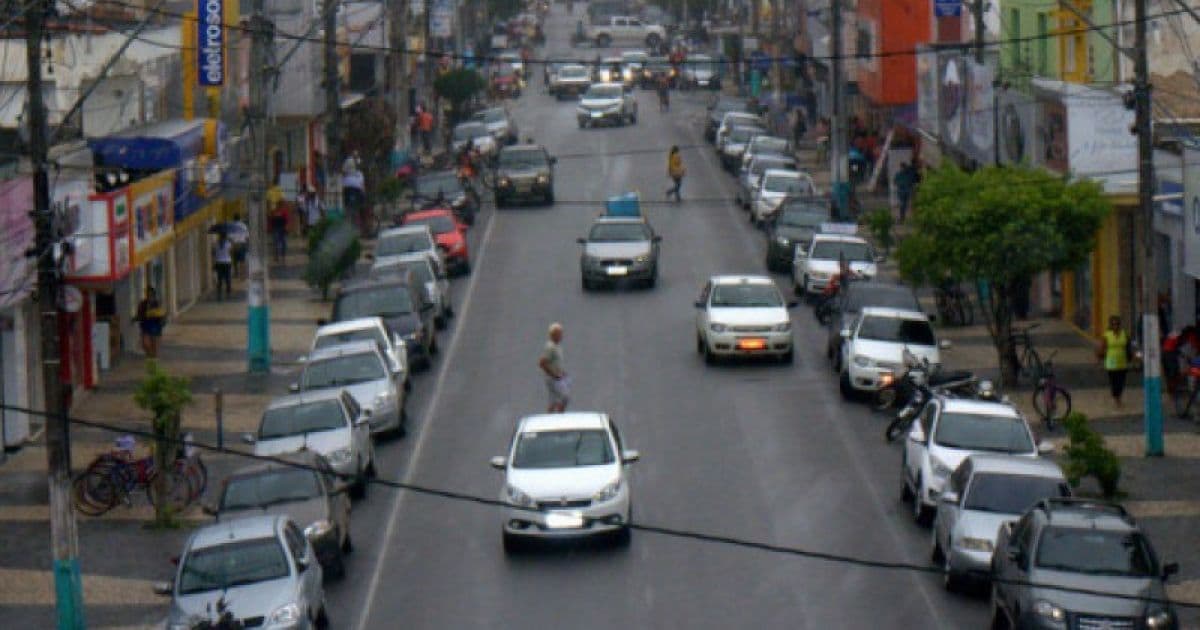 Governo suspende transporte intermunicipal em Eunápolis e Belmonte; já são 45 cidades