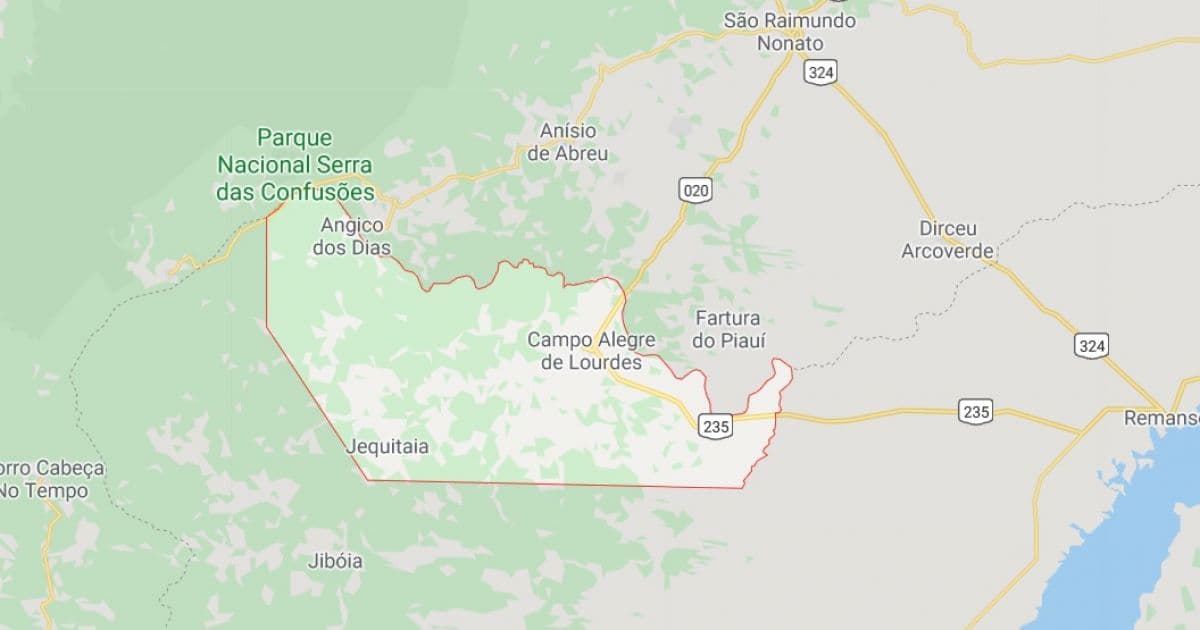 Campo Alegre de Lourdes: Moradores ateiam fogo em galpão de trabalhadores com Covid