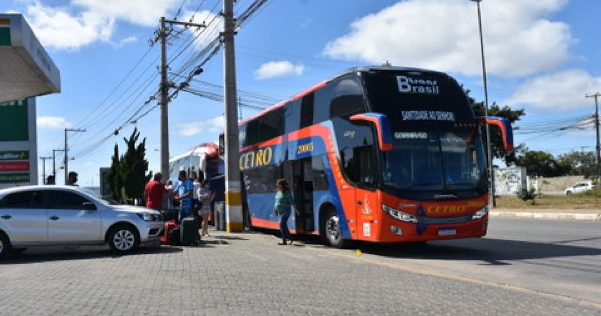 Sem controle sanitário, ônibus de SP continuam a desembarcar passageiros em Conquista