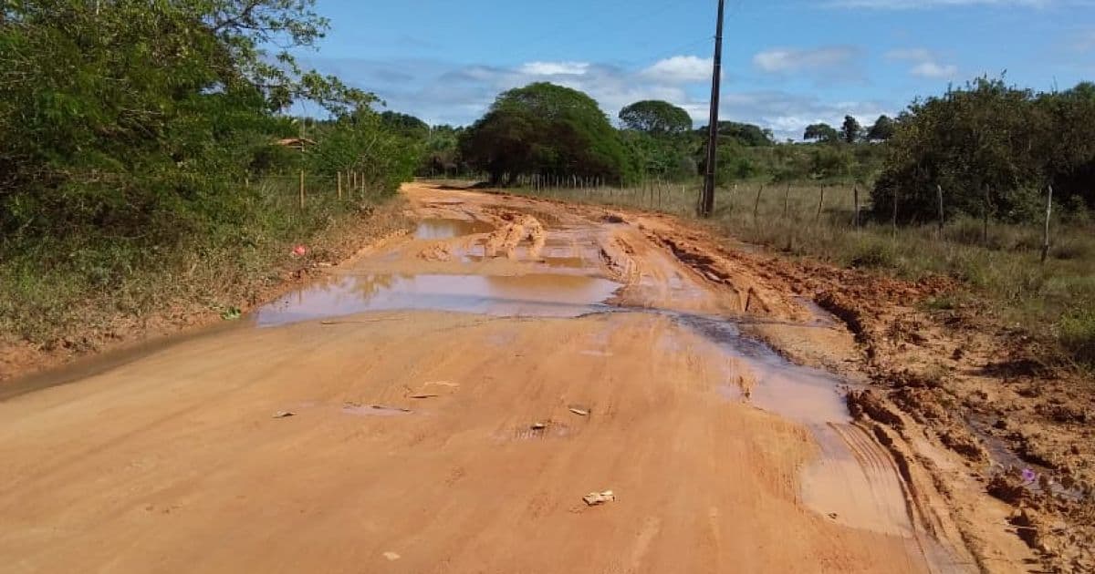 Entre Rios: Comunidade de Massarandupió relata situação precária de estrada