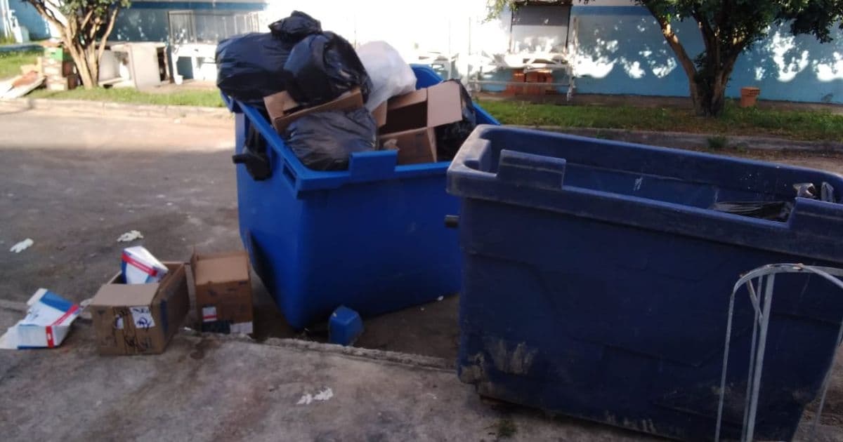 Eunápolis: Vídeo mostra lixo hospitalar a céu aberto