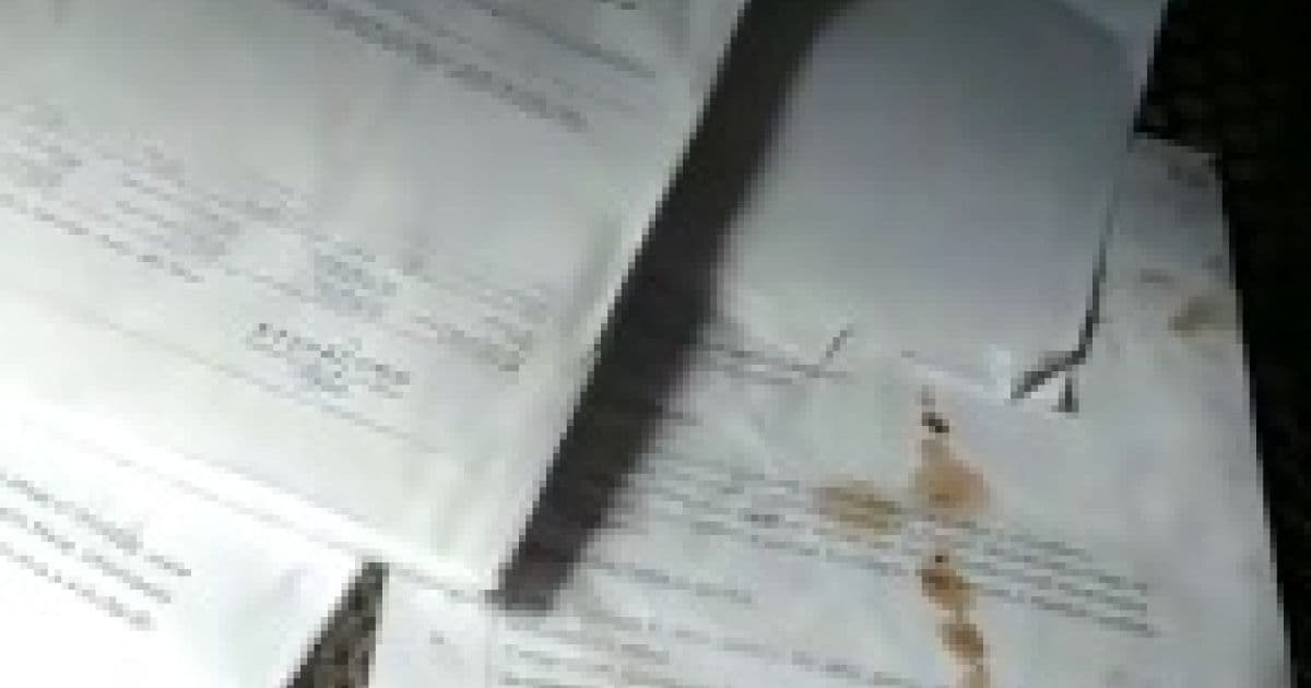 Jequié: Documentos entre prefeitura e 'cooperativa' são encontrados em churrasqueira