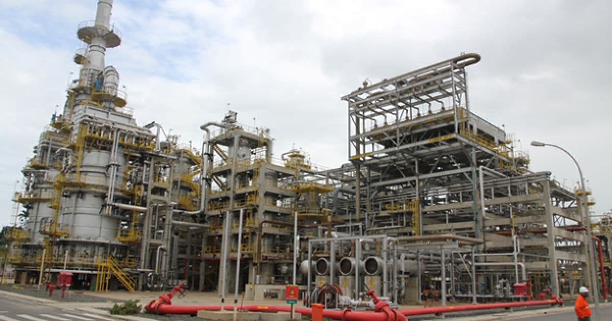 STF suspende julgamento sobre venda de refinaria da Petrobras na Bahia