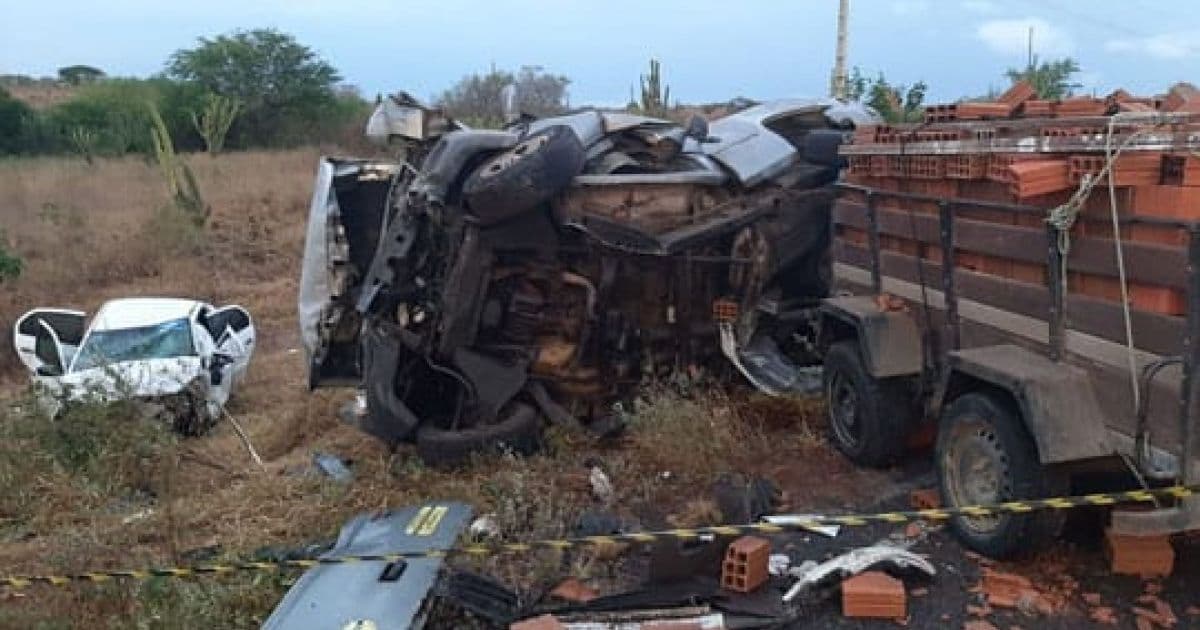 Três pessoas morrem após acidente na BA-120, entre Queimadas e Santaluz