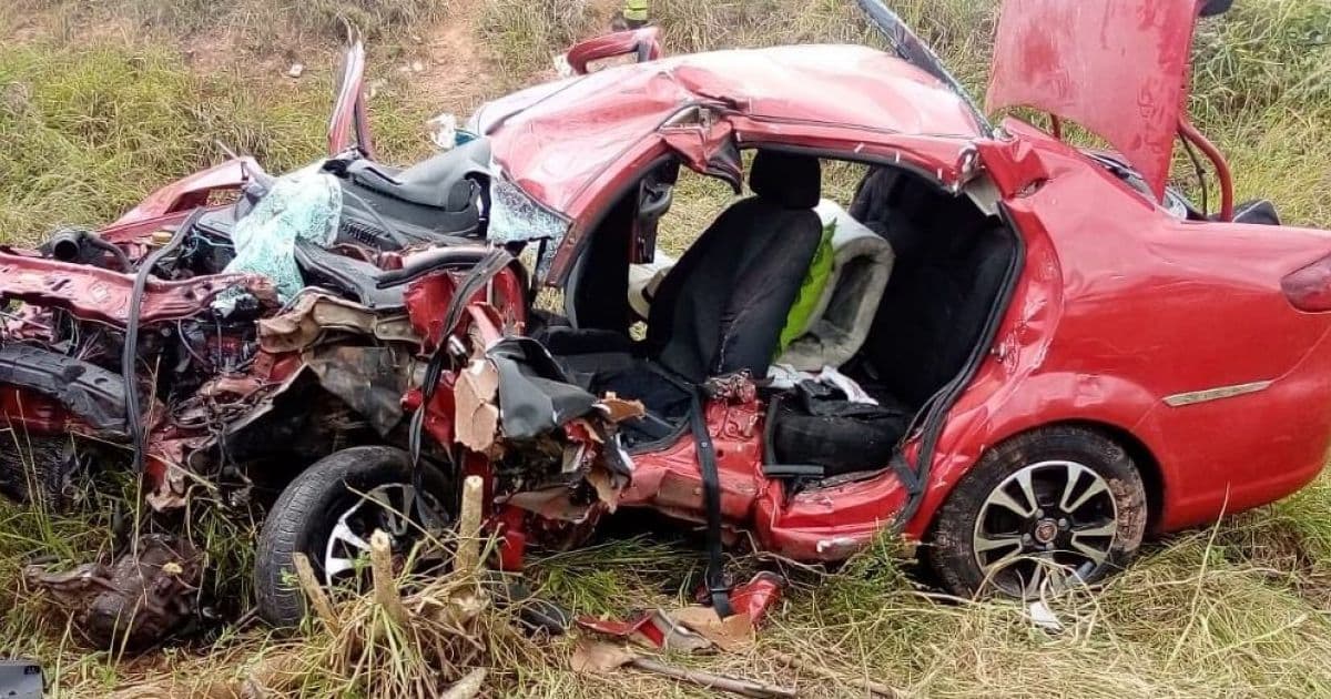Colisão de veículos deixa dois mortos na via Cetrel em Camaçari