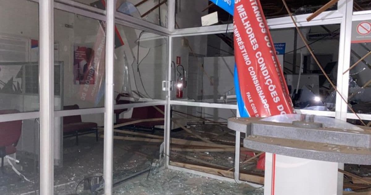 Itiruçu: Quadrilha explode agência bancária e dispara contra sede da PM