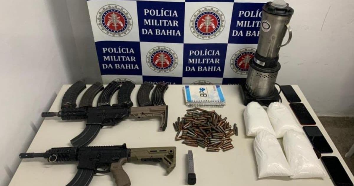 Porto Seguro: PM apreende 4 kg de cocaína e dois fuzis M4