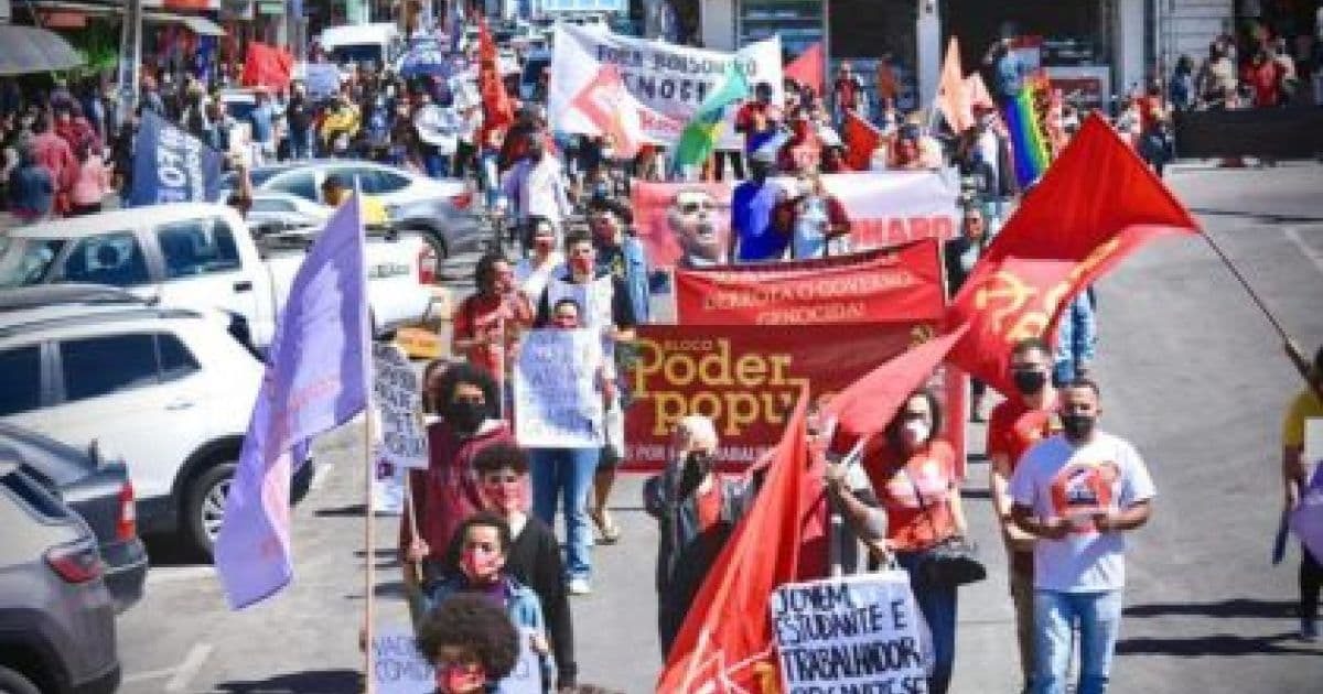 Conquista: Caminhada pede impeachment de presidente da República