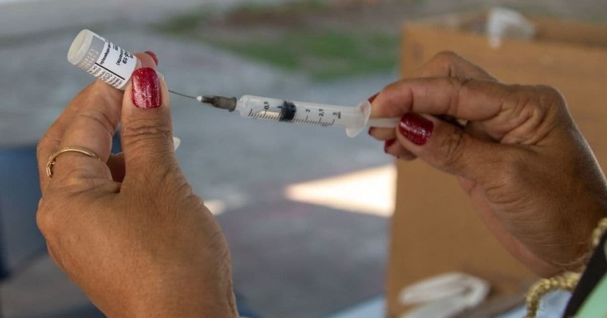 Covid: Lauro retoma aplicação de 1ª dose da vacina para pessoas com 38 anos ou mais