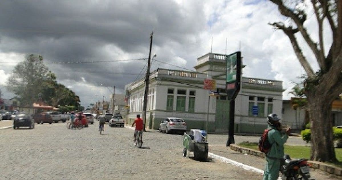 Bahia segue tendência de queda em casos e óbitos por Covid-19 neste domingo