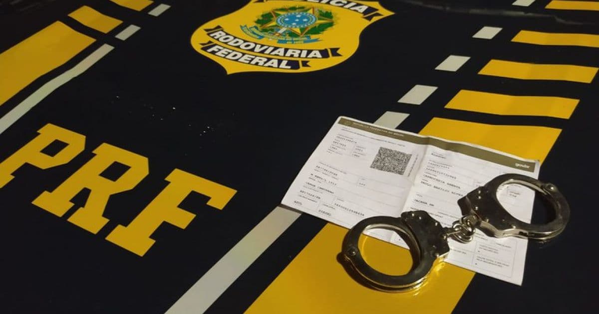 Conceição do Almeida: Polícia prende caminhoneiro por uso de documento falso