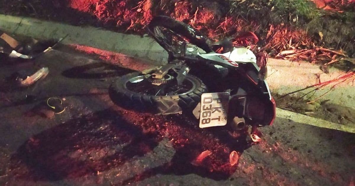 Caravelas: Casal morre após veículo bater de frente em motocicleta na BR-101