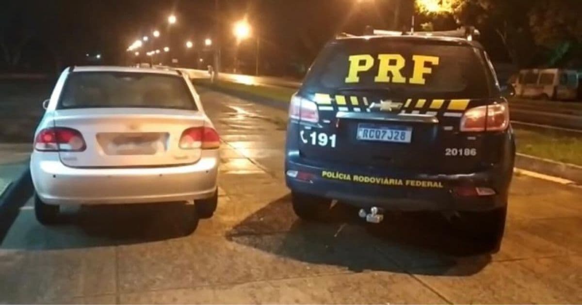 Motorista é preso com carro roubado em Itabela