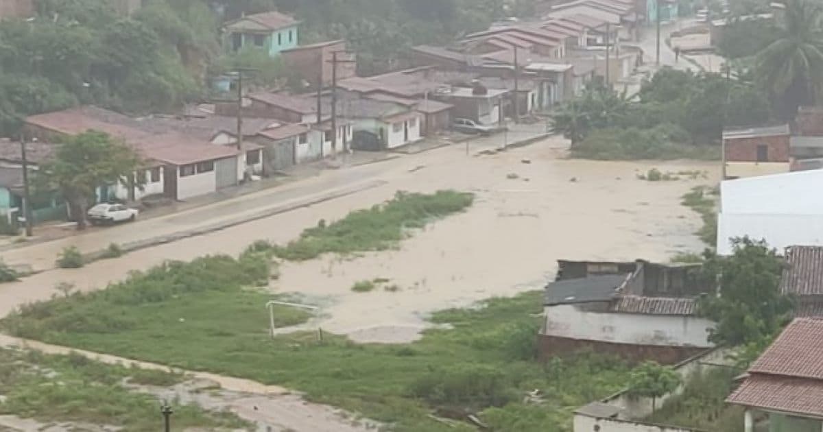 Chuva causa rompimento de barragens e interdição de estradas no Vale do Jiquiriçá