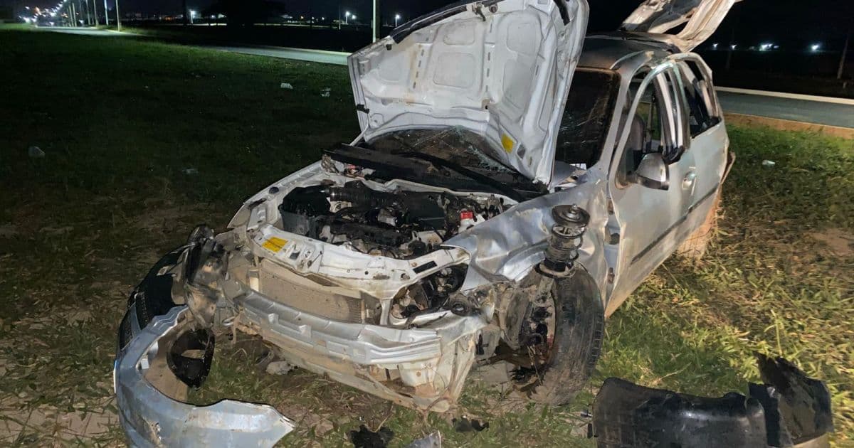 Jaguaquara: Capotamento deixa 4 jovens feridos; via tem registrado diversos acidentes
