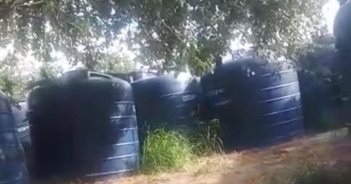 Cisternas abandonadas por desentendimento formam 'cemitério' em Itaberaba