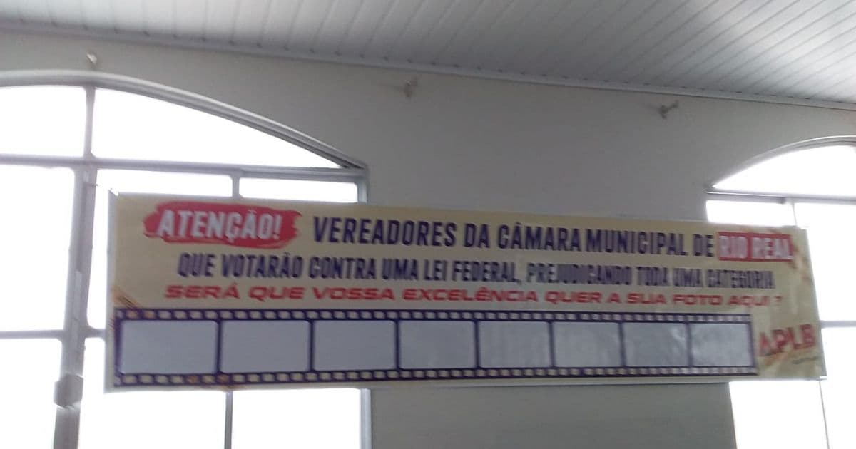 Rio Real: Greve de professores passa de 2 meses sem acordo com prefeitura
