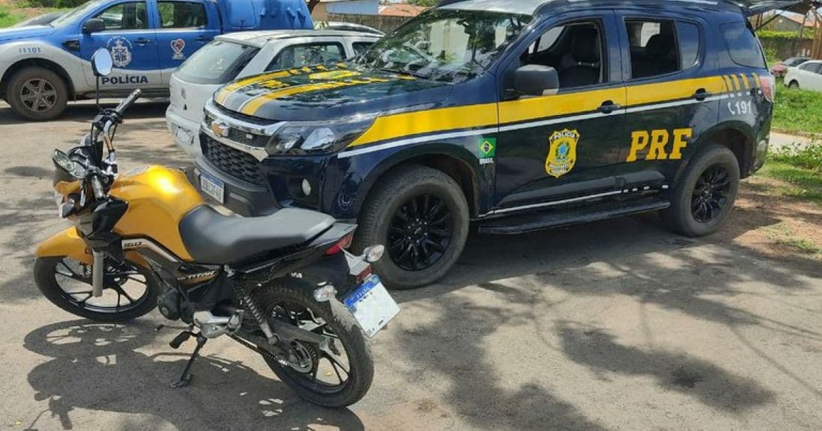 Barreiras: PRF flagra condutora com motocicleta furtada na BR-242