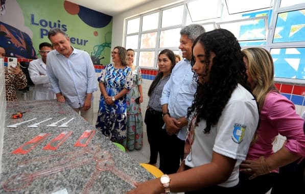 Aporá: Com investimento de R$ 22,6 milhões, Jerônimo entrega colégio de ensino integral 