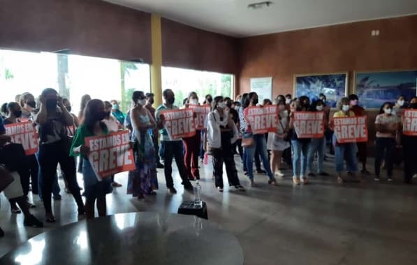 Federação cobra pagamento de piso dos professores em cidade do Oeste baiano