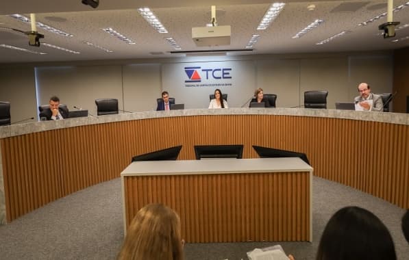 TCE condena ex-prefeito de Amargosa a devolver R$ 1,1 milhão ao erário estadual